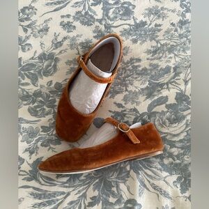 DOEN - RARE Amber Velvet Orange Mary Jane Flats - size 36